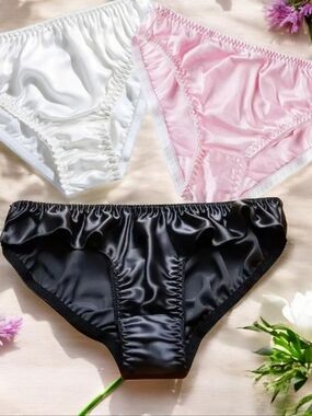 Women’s Seamless Silk Brief Panty Set – 3 Pack